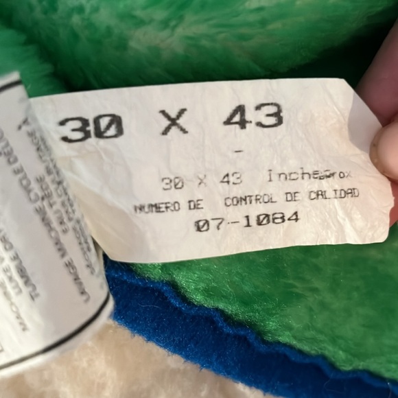 Pooh bear & piglet fleecy blanket  Throw for babies crib and child’s bed. - Picture 4 of 5